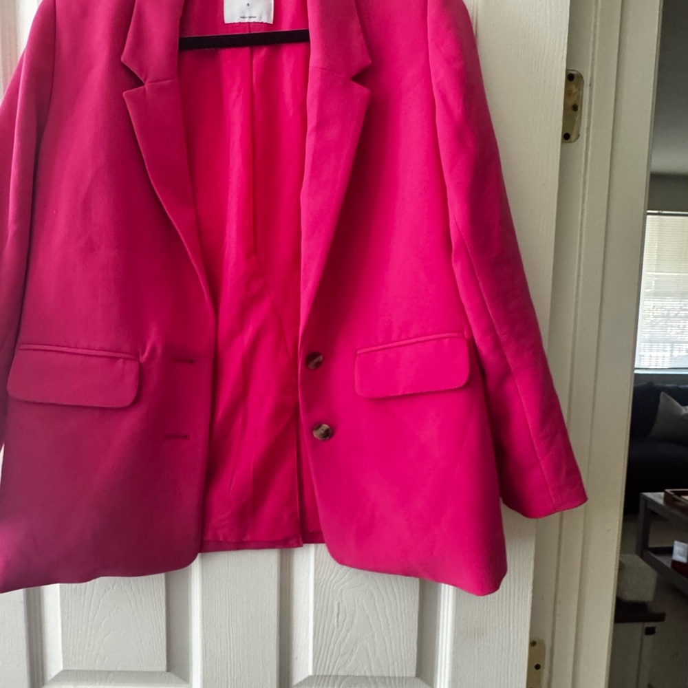 Old Navy Women's Fuchsia Padded Shoulder Blazer - Picture 7 of 10